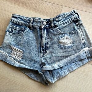 Kendall and Kylie stonewashed jean shorts